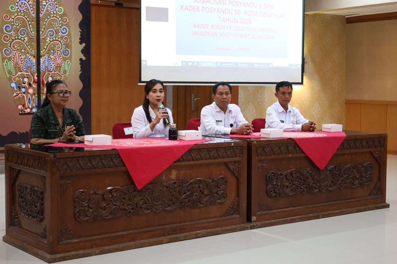 Ny. Ayu Kristi Buka Sosialisasi Posyandu 6 SPM, Kader Denpasar Dibekali Layanan Dasar`