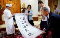 Ket Foto: Gubernur Bali Bapak I Wayan Koster saat msnerima audiensi delegasi Ningxia yang dipimpin Anggota Komite Tetap Komite Partai Daerah Otonom Etnis Hui Ningxia, Dou Jingli.